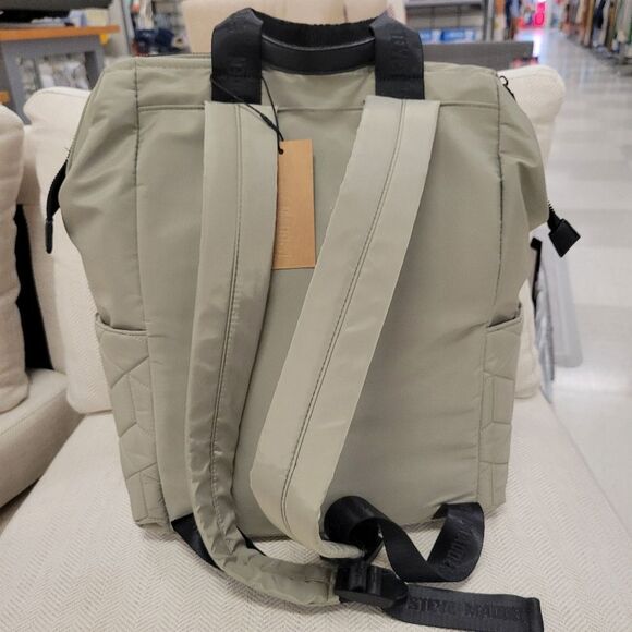 NEW Steve Madden Backpack - Picture 2 of 7